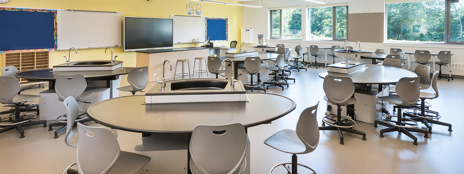 William J. Johnston Middle School, Colchester CT science classroom Tecton Architects